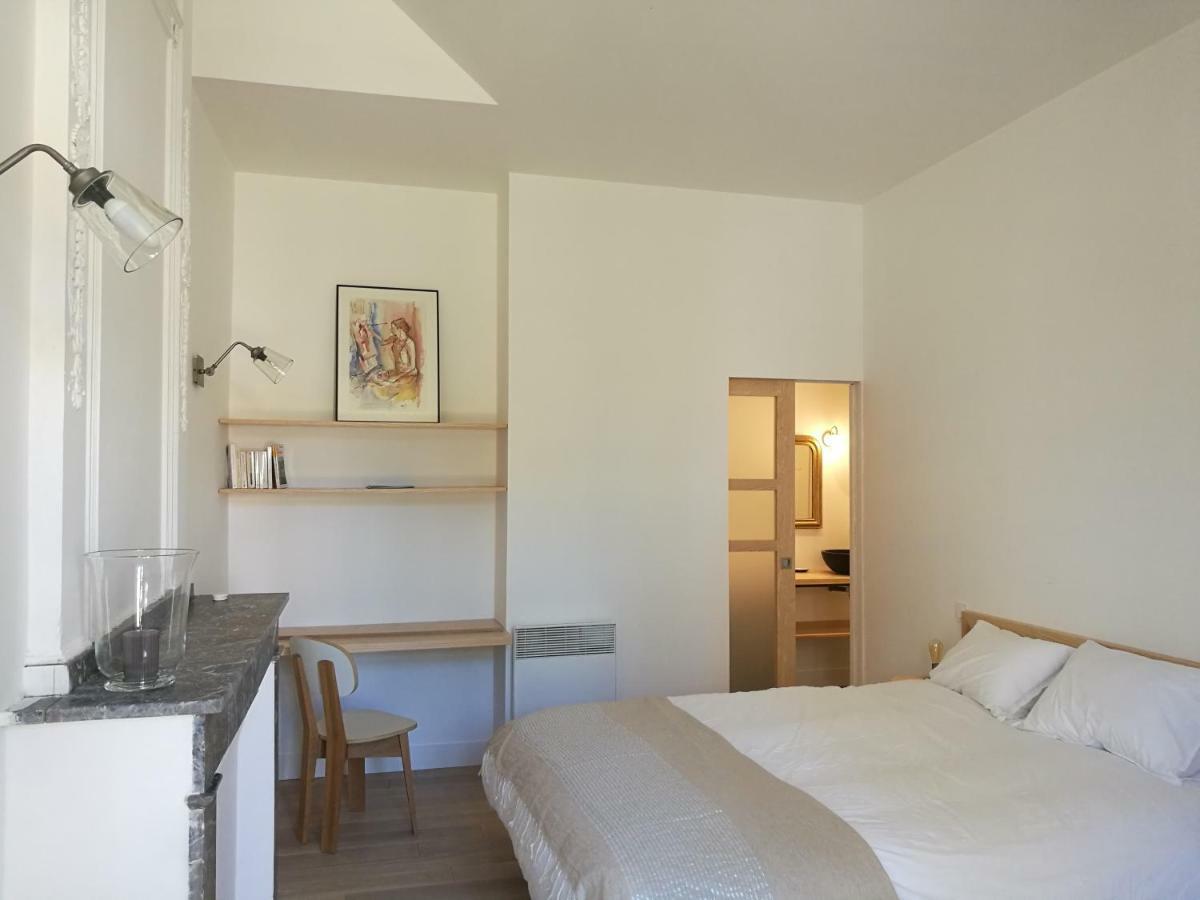 Gite Maison De L'Abbe 소레즈 외부 사진