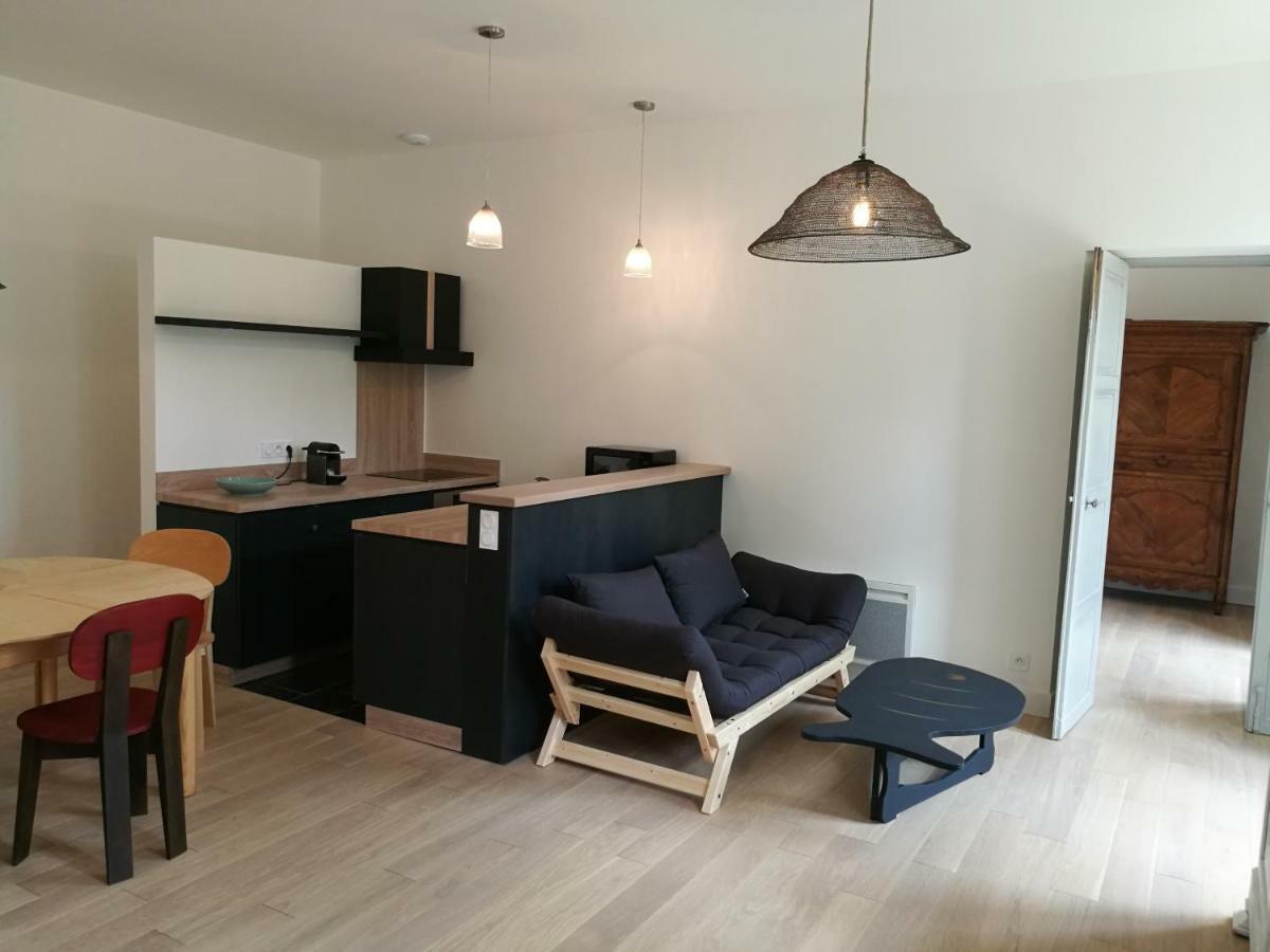 Gite Maison De L'Abbe 소레즈 외부 사진
